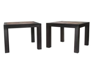 Paire de bouts de canapé