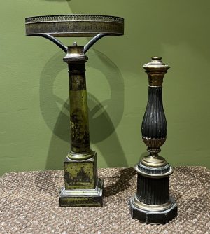 Deux pieds de lampe tôle peinte 19ème