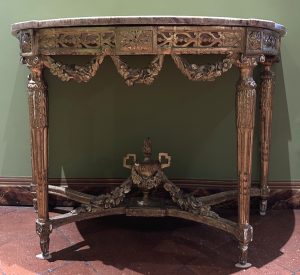 Console Louis XVI