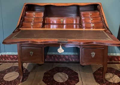 1677155-main-694954ff1fb22