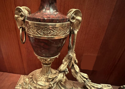 1721486-alb-69b02a008bf4e