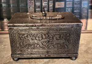 Coffret en fer gravé Nüremberg
