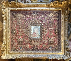 Reliquaire paperolles Louis XIV