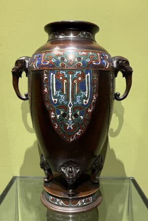 Vase cloisonné japonais